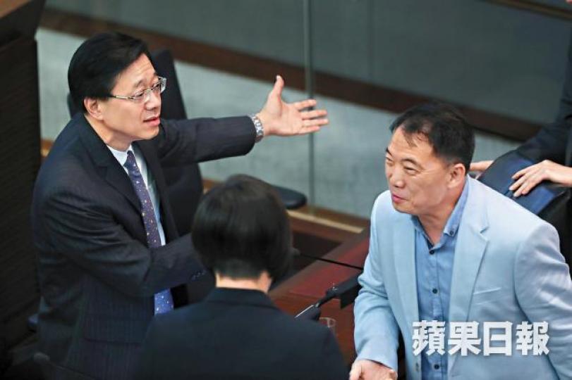 保安局長李家超稱「好心急」處理台灣命案,遭胡志偉炮轟假仁假義。何家達攝 保安局長李家超稱「好心急」處理台灣命案,遭胡志偉炮轟假仁假義。何家達攝