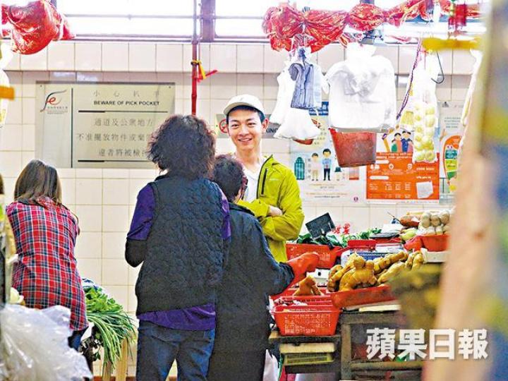 梁競徽與老婆Tina感情好好,對住女兒Karina更是暖爸一名。資料圖片
梁競徽與老婆Tina感情好好,對住女兒Karina更是暖爸一名。資料圖片