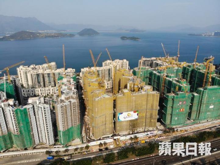 現在不少地產商用招標賣樓,在透明度不足的招標制度下,買家隨時買貴樓。 資料圖片 現在不少地產商用招標賣樓,在透明度不足的招標制度下,買家隨時買貴樓。 資料圖片