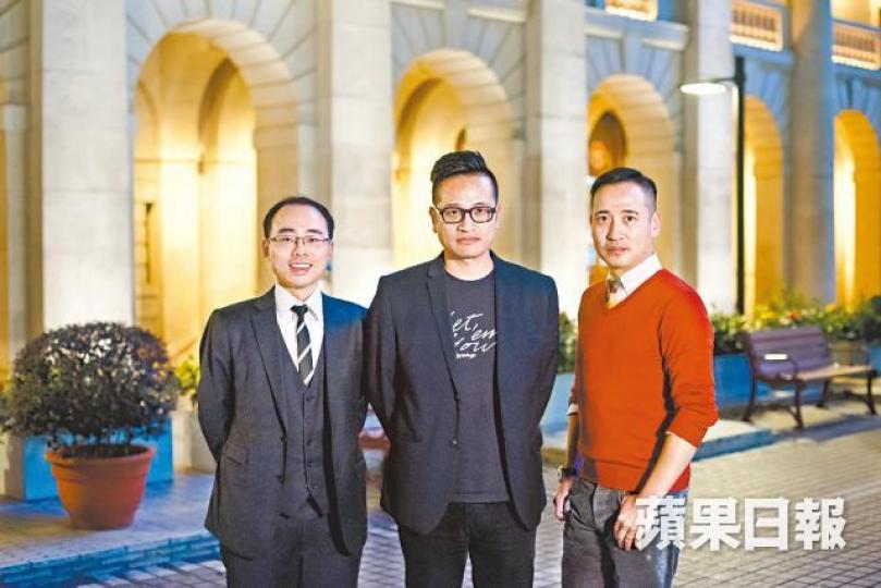 左起:李安然大律師、吳宗鑾大律師和美國律師Jason Y. Ng成為新一屆法政匯思召集人,卻不諱言「希望組織可以解散」。傘後團體中,法政匯思仍然活躍,三名召集人與前召集人蔡騏不時商討行動。 左起:李安然大律師、吳宗鑾大律師和美國律師Jason Y. Ng成為新一屆法政匯思召集人,卻不諱言「希望組織可以解散」。傘後團體中,法政匯思仍然活躍,三名召集人與前召集人蔡騏不時商討行動。