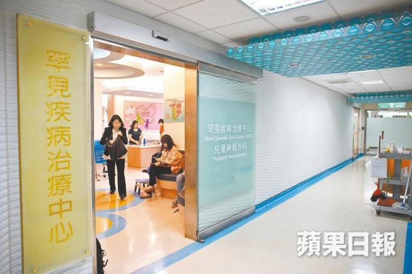 台北榮民總醫院罕見疾病治療中心專治龐貝氏症。 王心義攝楊佳鳳指25名嬰兒型病人,至今用藥效果良好。國立台灣大學醫院負責全台約四成篩檢個案。 台北榮民總醫院罕見疾病治療中心專治龐貝氏症。 王心義攝楊佳鳳指25名嬰兒型病人,至今用藥效果良好。國立台灣大學醫院負責全台約四成篩檢個案。