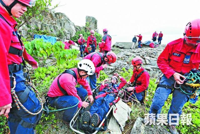 民安隊2014至2018共招募1,300多名新隊員,但逾兩成半人未完成訓練便退出。資料圖片 民安隊2014至2018共招募1,300多名新隊員,但逾兩成半人未完成訓練便退出。資料圖片