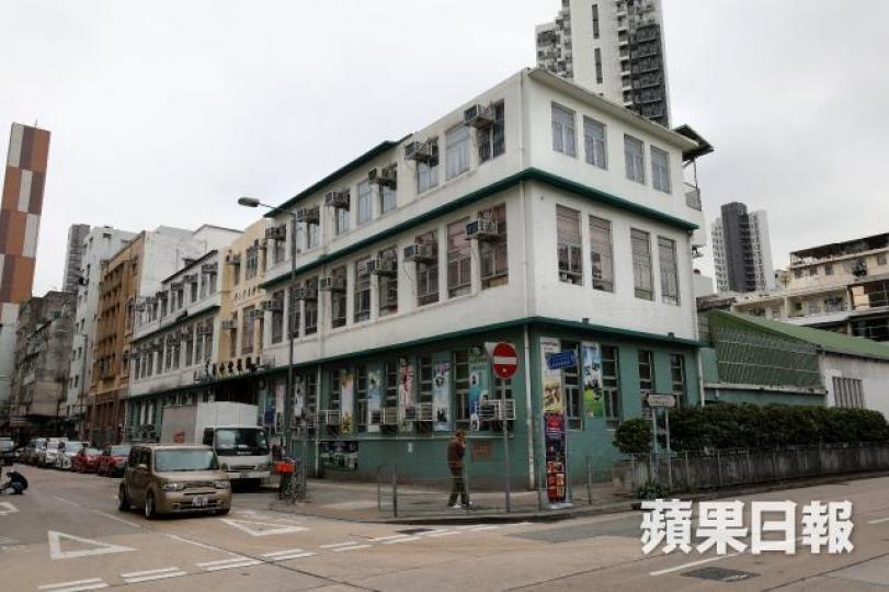 有70年歷史的九龍城龍崗道樂善堂小學,將成全港首間由校舍改建而成的過渡房屋。 有70年歷史的九龍城龍崗道樂善堂小學,將成全港首間由校舍改建而成的過渡房屋。