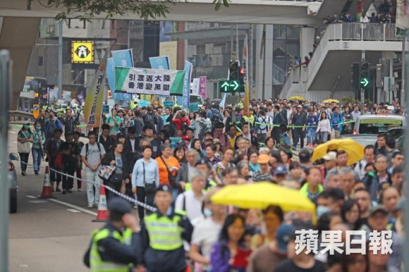 逾萬市民上月遊行反對港府修訂《逃犯條例》。 逾萬市民上月遊行反對港府修訂《逃犯條例》。