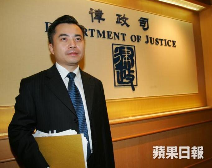 黃仁龍2005年曾指有人預言「移交香港的逃犯會被送回內地」落空。 黃仁龍2005年曾指有人預言「移交香港的逃犯會被送回內地」落空。