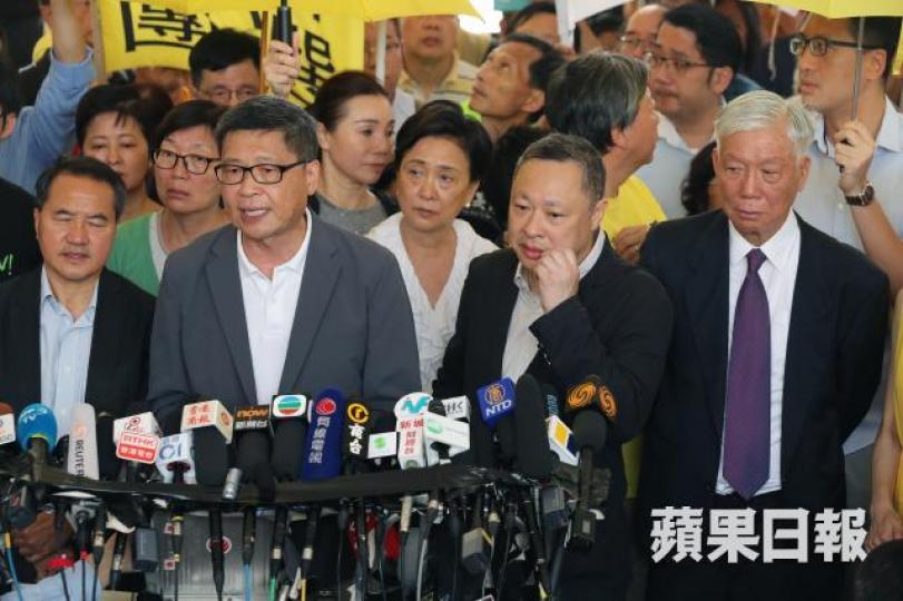 佔中三子等人昨日到法庭聽取判決。 佔中三子等人昨日到法庭聽取判決。