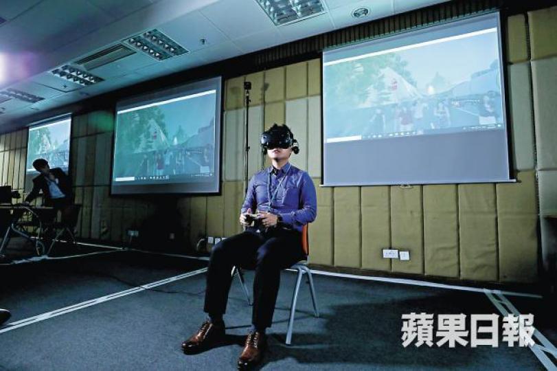 土力處上月演練首次引入VR訓練系統,讓工程師「置身」山泥傾瀉現場。 土力處上月演練首次引入VR訓練系統,讓工程師「置身」山泥傾瀉現場。