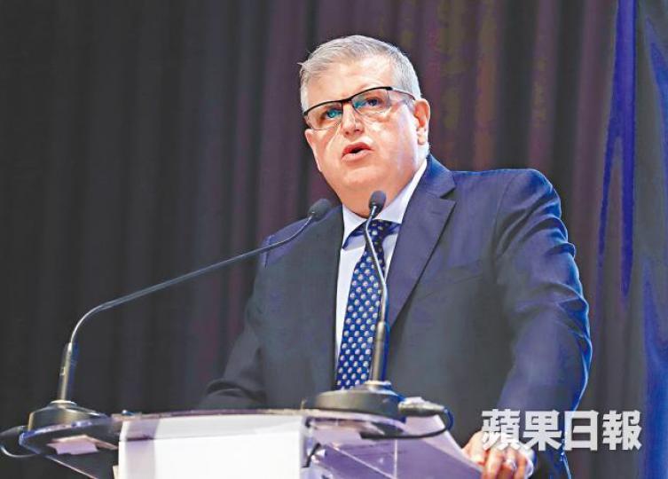 魏建新再度獲委任證監會法規執行部董事。 魏建新再度獲委任證監會法規執行部董事。