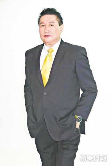 72歲的徐家傑皮膚保養得宜，他表示目前有幾部電影接洽中。