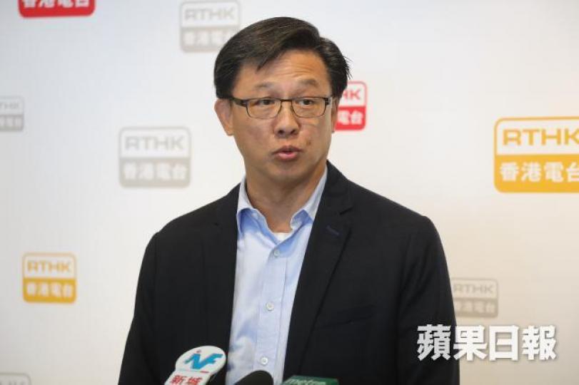 何君堯 何君堯