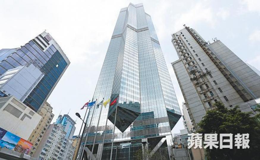 中環中心28樓全層年初售7.37億元,呎價僅2.95萬元。資料圖片 中環中心28樓全層年初售7.37億元,呎價僅2.95萬元。資料圖片