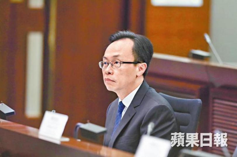 聶德權拒正面回應政府執法會否雙重標準,只說由執法部門及法庭處理。陳善南攝 聶德權拒正面回應政府執法會否雙重標準,只說由執法部門及法庭處理。陳善南攝