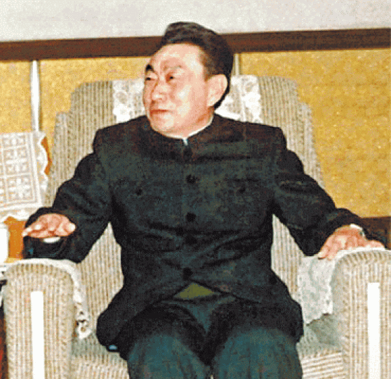陳希同被視為六四鎮壓的關鍵人物。 陳希同被視為六四鎮壓的關鍵人物。