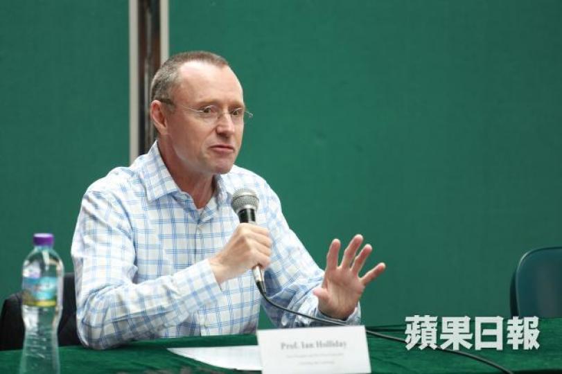 港大署理行政及財務副校長何立仁 港大署理行政及財務副校長何立仁
