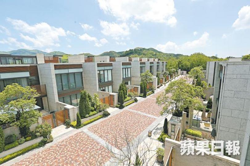 天巒蘇黎世大道雙號屋剛以3,300萬易手,呎價16,296元。資料圖片 天巒蘇黎世大道雙號屋剛以3,300萬易手,呎價16,296元。資料圖片