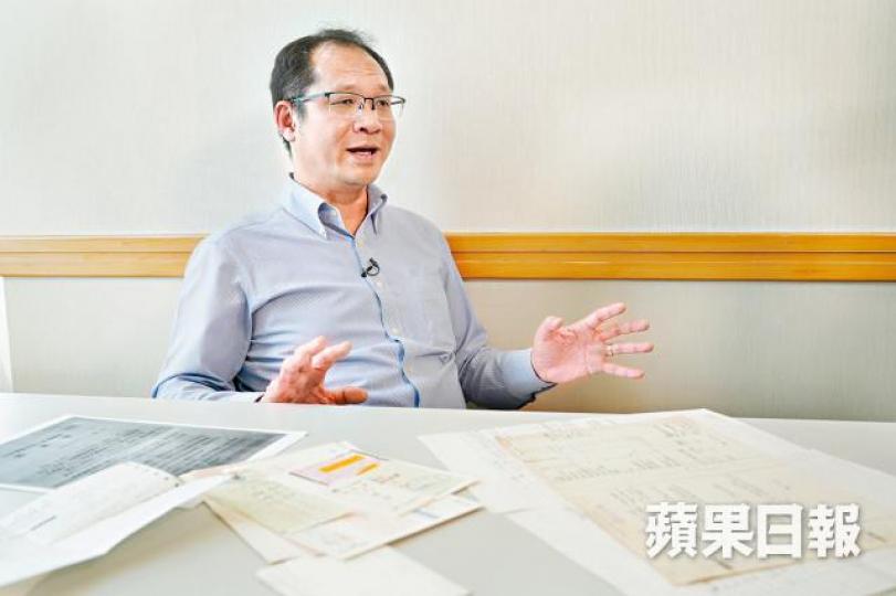 時任學聯中國民主基金主席蔡耀昌是三皮黨與學聯的中間人。六四前後,學聯支援內地民運不遺餘力;圖為當年學聯學生赴京聲援。 時任學聯中國民主基金主席蔡耀昌是三皮黨與學聯的中間人。六四前後,學聯支援內地民運不遺餘力;圖為當年學聯學生赴京聲援。