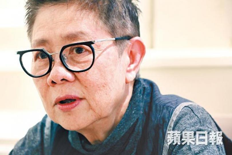 陳安琪以紀錄片拍下人性真實一面。陳安琪坦言隨着心境轉變,拍攝題材亦不同。鍾楚紅的意識流床戲,最後令票房大賣。 互聯網 陳安琪以紀錄片拍下人性真實一面。陳安琪坦言隨着心境轉變,拍攝題材亦不同。鍾楚紅的意識流床戲,最後令票房大賣。 互聯網