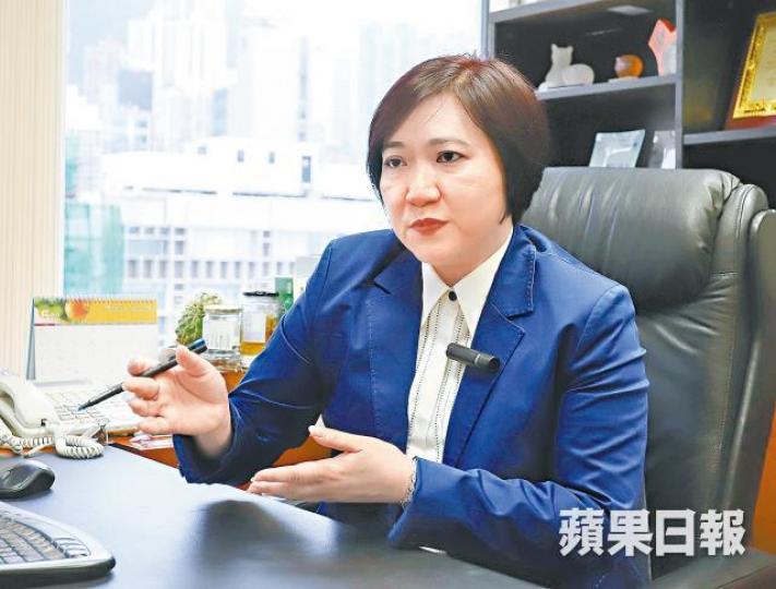 周綺萍直言僱主要求一般打工仔「996」是不合理。 周綺萍直言僱主要求一般打工仔「996」是不合理。