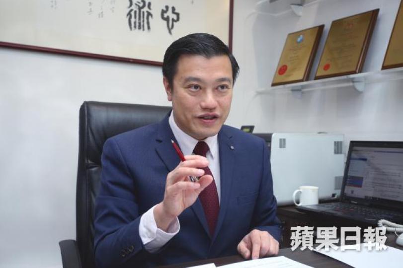 靳嘉仁 靳嘉仁