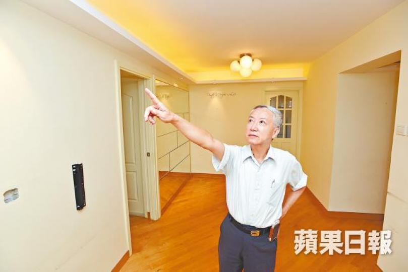 「凶宅大王」伍冠流指,現時凶宅價變為與市價近乎一樣,已無炒賣空間。資料圖片 「凶宅大王」伍冠流指,現時凶宅價變為與市價近乎一樣,已無炒賣空間。資料圖片