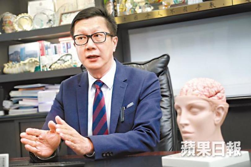 專科醫生熊偉民指偏頭痛無法斷尾。 專科醫生熊偉民指偏頭痛無法斷尾。