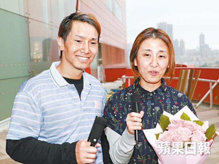 陳柏宇昨日與太太化老妝有點感觸。