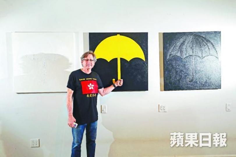 Rick八九後開始留意中國民運,但更重視2014年香港傘運。為黃之鋒、周永康及岑敖暉作畫,Rick稱他們為三位香港皇子。 Rick八九後開始留意中國民運,但更重視2014年香港傘運。為黃之鋒、周永康及岑敖暉作畫,Rick稱他們為三位香港皇子。