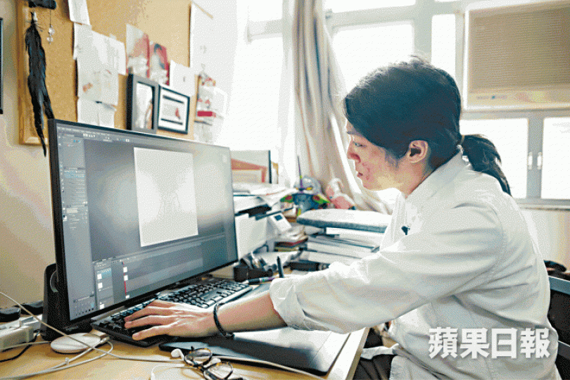 Tommy喜歡原創故事,親手創造角色和世界。電影監製楊寶文是《世外》的編劇,靈感來自她的北京生活。動畫導演吳啟忠指,《世外》的創作初衷是聚集志同道合的人。 Tommy喜歡原創故事,親手創造角色和世界。電影監製楊寶文是《世外》的編劇,靈感來自她的北京生活。動畫導演吳啟忠指,《世外》的創作初衷是聚集志同道合的人。