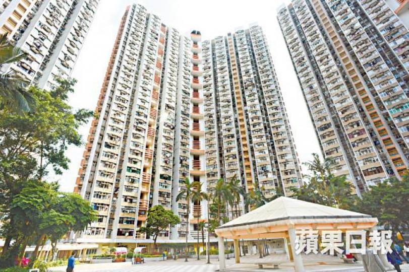 青衣長安邨一個三房單位,剛以400萬元(未補地價)成交,呎價達8,247元。資料圖片 青衣長安邨一個三房單位,剛以400萬元(未補地價)成交,呎價達8,247元。資料圖片