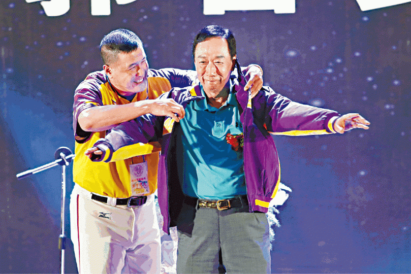 郭台銘在幕後操盤手助選下人氣驟升。台灣蘋果新聞網 郭台銘在幕後操盤手助選下人氣驟升。台灣蘋果新聞網