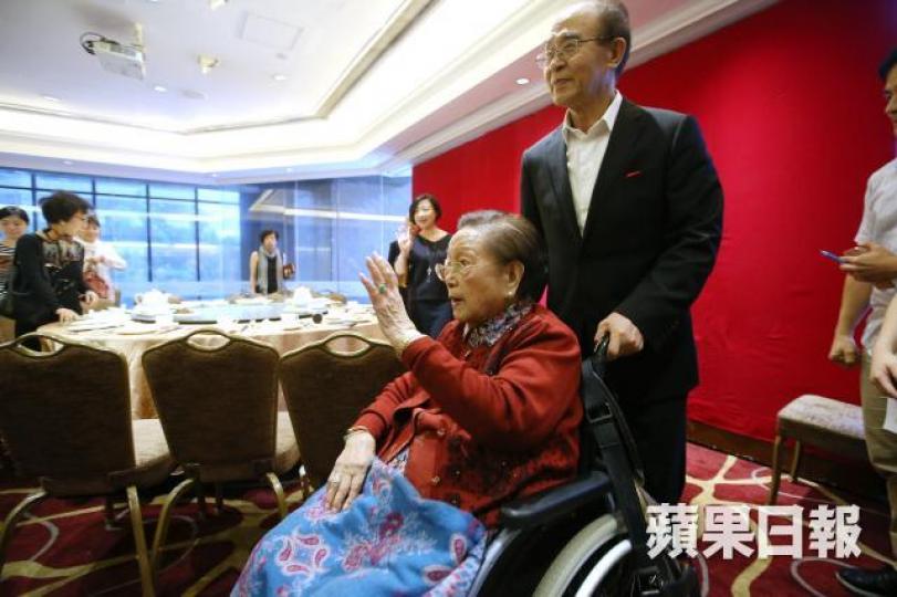 長子羅孔瑞出席羅老太壽宴。資料圖片 長子羅孔瑞出席羅老太壽宴。資料圖片
