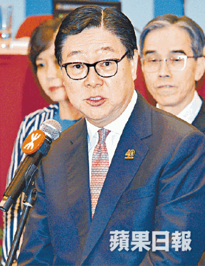港鐵主席馬時亨昨拒絕小股東提問。 港鐵主席馬時亨昨拒絕小股東提問。