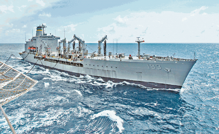 美軍補給艦「華特迪爾號」。資料圖片美軍驅逐艦「普瑞布爾號」。 美軍補給艦「華特迪爾號」。資料圖片美軍驅逐艦「普瑞布爾號」。