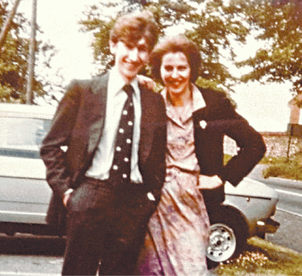 文翠珊與丈夫菲利普1980年新婚後合照。 文翠珊與丈夫菲利普1980年新婚後合照。
