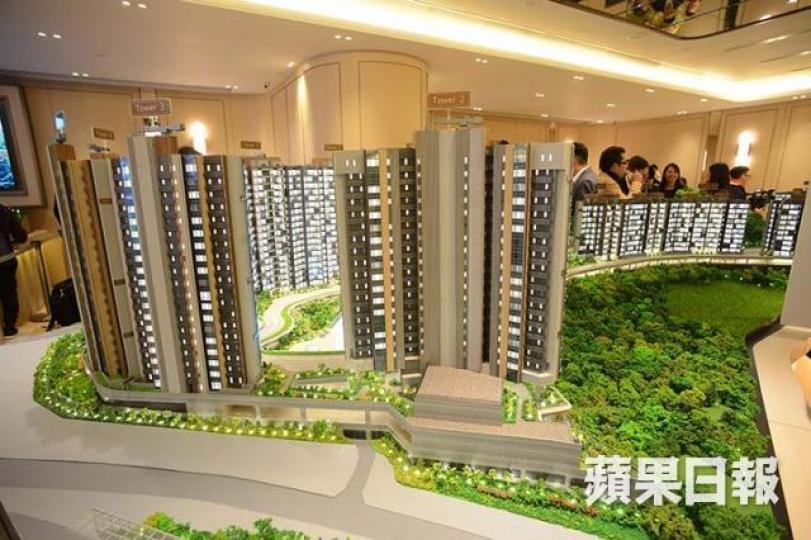 香港樓市已是強弩之末,貿易戰只是催化劑,有錢不如留着傍身,大把機會執平貨。 資料圖片 香港樓市已是強弩之末,貿易戰只是催化劑,有錢不如留着傍身,大把機會執平貨。 資料圖片