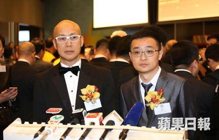 龍皇行政總裁黃永幟(左)去年董事酬金419萬元,增66%。 資料圖片 龍皇行政總裁黃永幟(左)去年董事酬金419萬元,增66%。 資料圖片