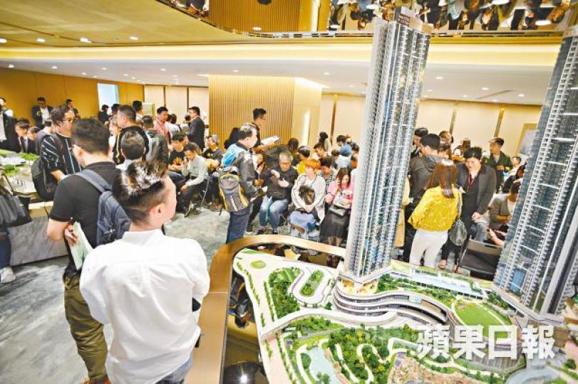 日出康城MONTARA 1期極速沽清,2期能否再現搶購潮,視乎定價是否保持克制。 日出康城MONTARA 1期極速沽清,2期能否再現搶購潮,視乎定價是否保持克制。