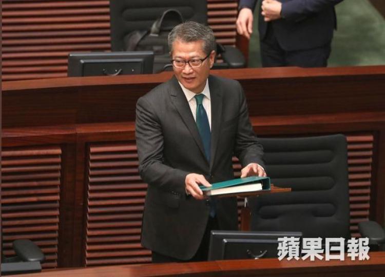 財政司司長陳茂波昨日出席立法會財委會。資料圖片 財政司司長陳茂波昨日出席立法會財委會。資料圖片