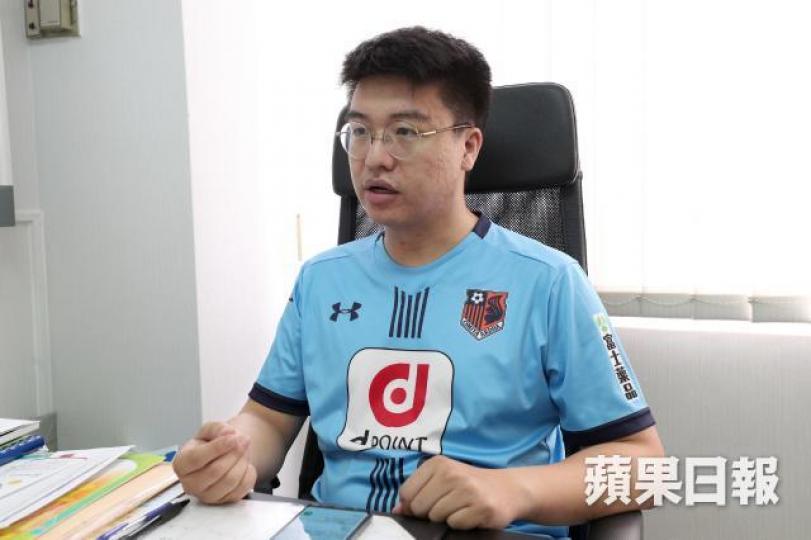 黃瑞奇表示,即使姿勢正確,長期維持同一姿勢,都可致同一組肌肉容易勞損及受傷。張志華攝 黃瑞奇表示,即使姿勢正確,長期維持同一姿勢,都可致同一組肌肉容易勞損及受傷。張志華攝