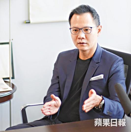 郭榮鏗籲同業代法官發聲,抗議港府一意孤行修例。 郭榮鏗籲同業代法官發聲,抗議港府一意孤行修例。