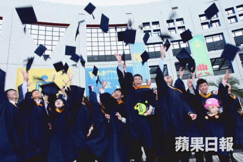 統計處調查發現父母受過較高教育,子女較大機會完成大學教育。資料圖片 統計處調查發現父母受過較高教育,子女較大機會完成大學教育。資料圖片