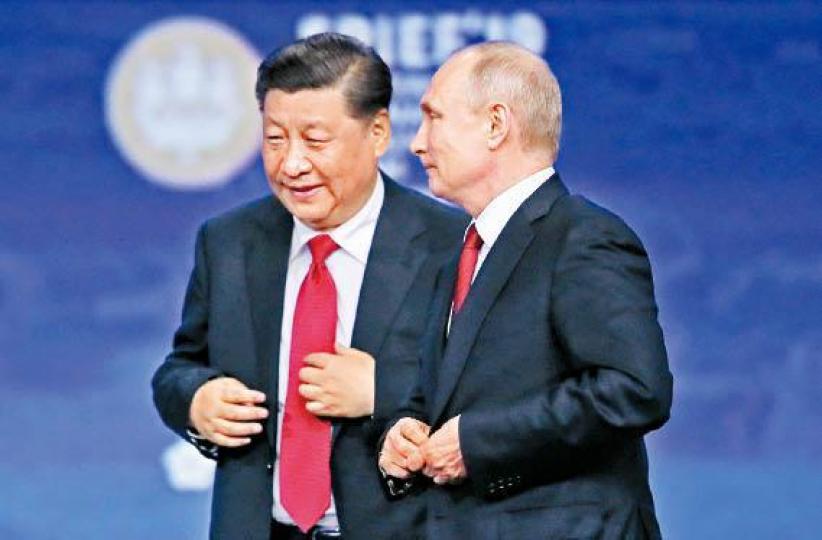 普京(右)與習近平表面老友。
普京(右)與習近平表面老友。
