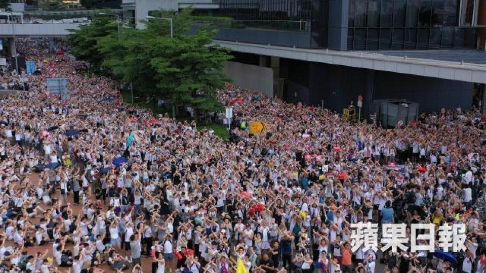 百萬港人前日上街反送中。
百萬港人前日上街反送中。