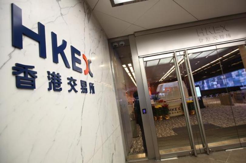 港交所前高層涉貪,自製綠色通道批30不合格IPO上市。反映現行的上市制度有缺陷,容易招致貪腐。 資料圖片
港交所前高層涉貪,自製綠色通道批30不合格IPO上市。反映現行的上市制度有缺陷,容易招致貪腐。 資料圖片
