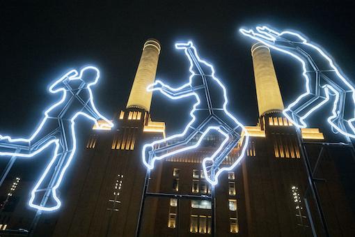 準備投入 illuminate! Run Beyond 光影遊樂園...
