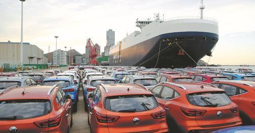China's automobile exports jumped 47.4 percent year-on-year in January this year, industry data show... China's automobile exports jumped 47.4 percent year-on-year in January this year, industry data show...
