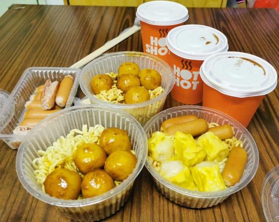 免費711早餐........